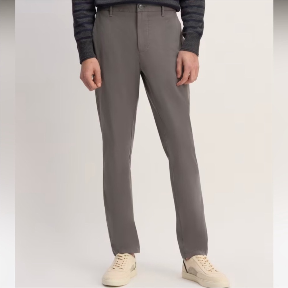 Everlane Men’s Grey Performance Chino Slim Size 34x28